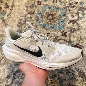 Nike Pegasus 41 size 13